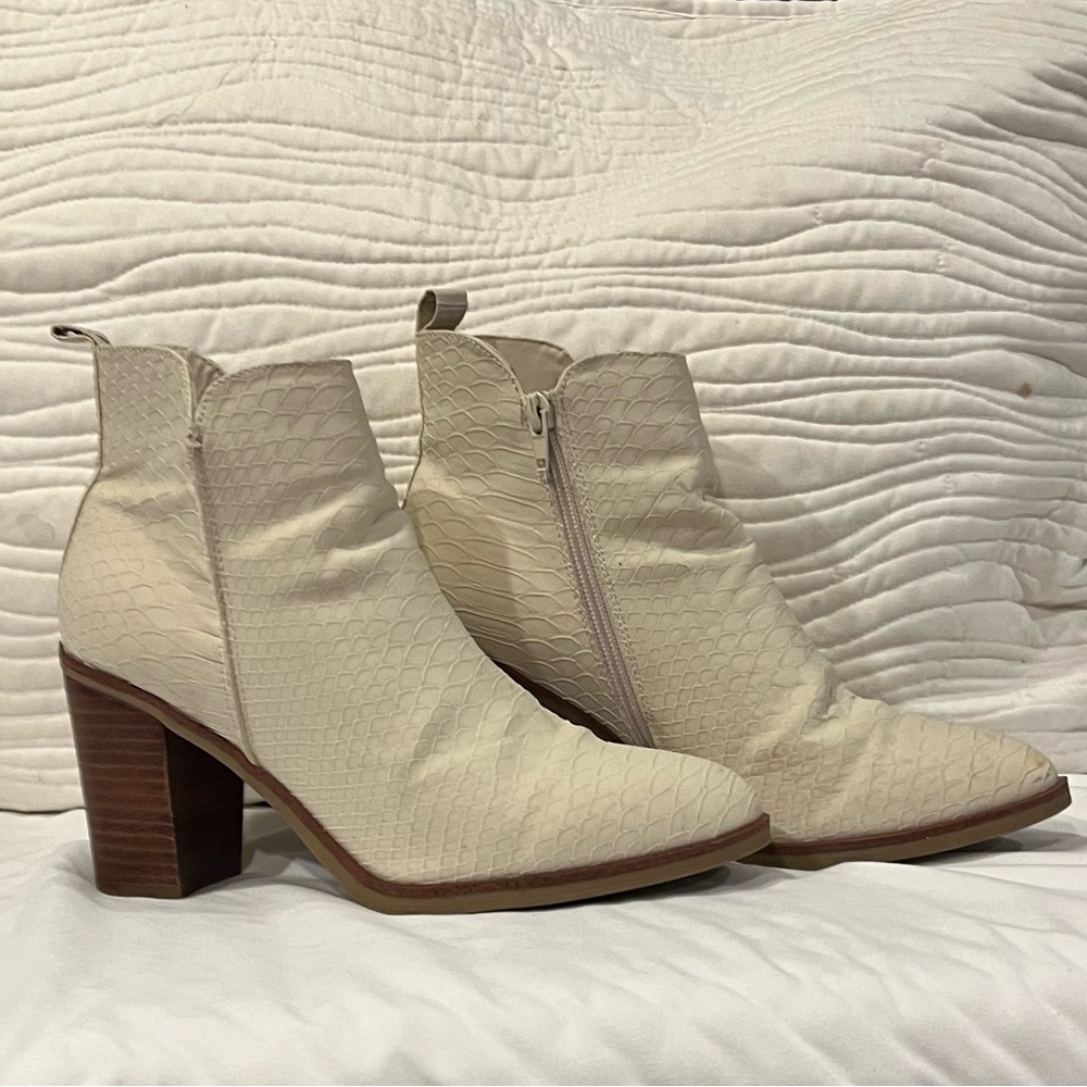 Python Ankle Boot LIKE NEW - Picture 4 of 6